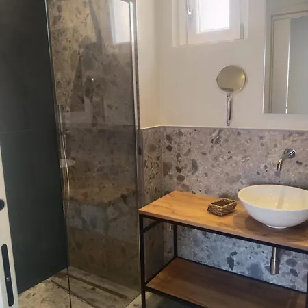 Casa Spizziculia Bed & Breakfast *